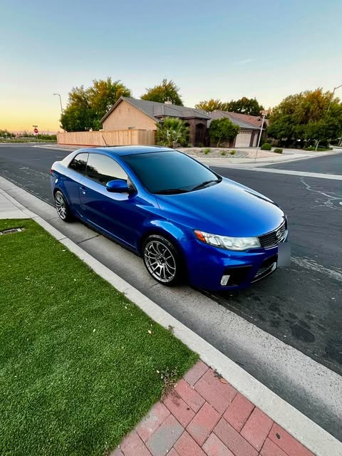 Kia Forte Koup on Vors 17