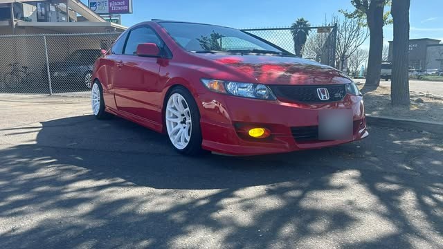 Honda Civic Si Coupe on Vors TR4 17x9 +30